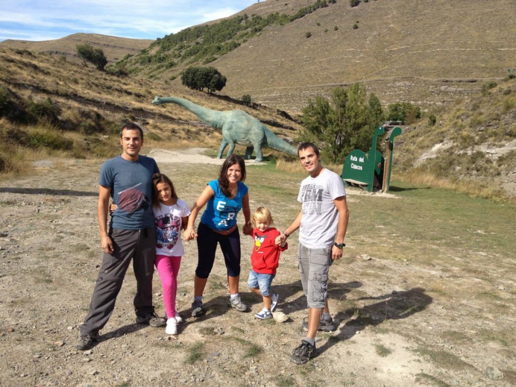 enciso-huellas-dinosaurios-replicas