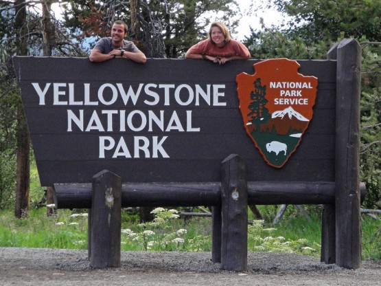 yellowstone-national-park-bienve-and-angie