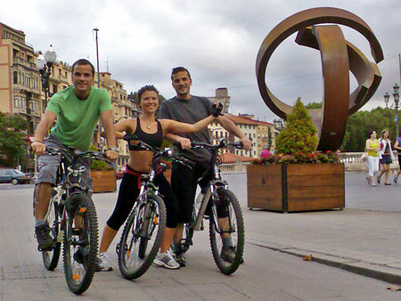 3-en-bicis.jpg